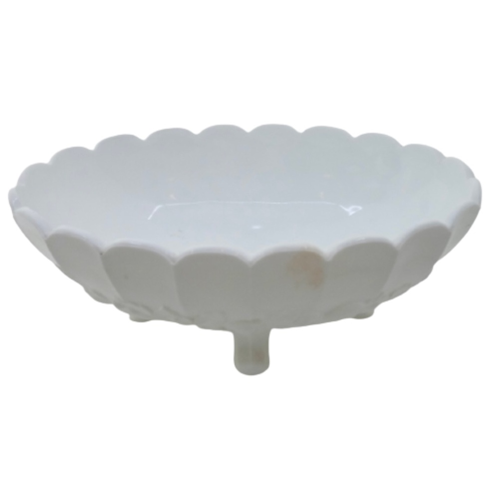 VINTAGE 1950s WHITE MILK INDIANA GLASS EMBOSSED FOOTED BOWL